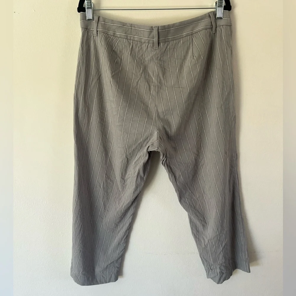 J. Jill‎ Linen Stretch Light Grey Striped Cropped Wide Leg Pants Size 14 Petite